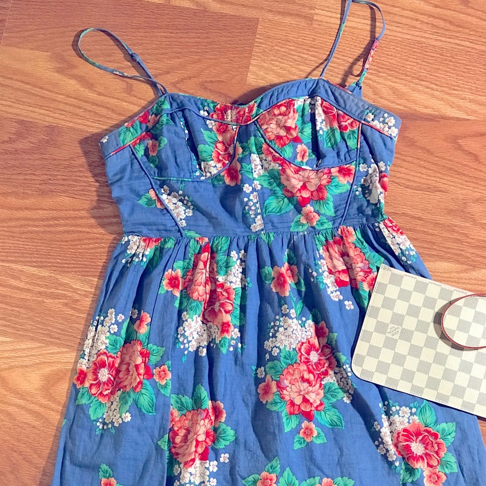 Forever 21 - Summer Flower Strappy Dress Medium